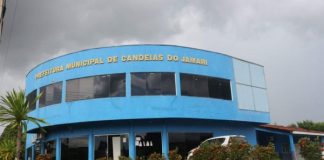 TCE multa prefeito de Candeias do Jamari por atraso em licitação da coleta de lixo