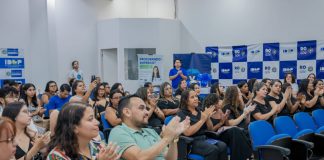 Governo de RO realiza entrega de certificado e kits aos concluintes do programa Vencer