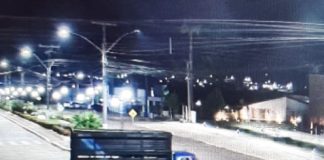 Polícia Militar recupera veículo F-4000 roubado durante operação em Rolim de Moura