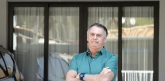 Bolsonaro chega a fim do prazo da prisão domiciliar mais isolado e com dúvida sobre Moraes