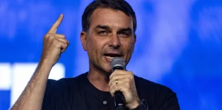 Flávio responde a Michelle e fala em ‘gesto não correspondido’