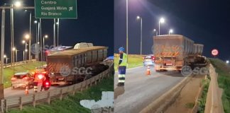 Carreta carregada com soja quebra no Viaduto do Trevo do Roque e causa lentidão em Porto Velho