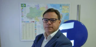 Futuro ministro: Augusto Cury ganha força e entra no radar de Lula e Flávio Bolsonaro