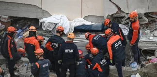 Desabamento de prédio em Istambul deixa cinco mortos, incluindo três crianças