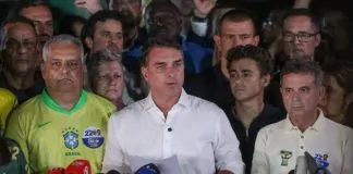 Flávio Bolsonaro questiona decisão do STF e anuncia que pedirá a anulação do segundo turno das eleições